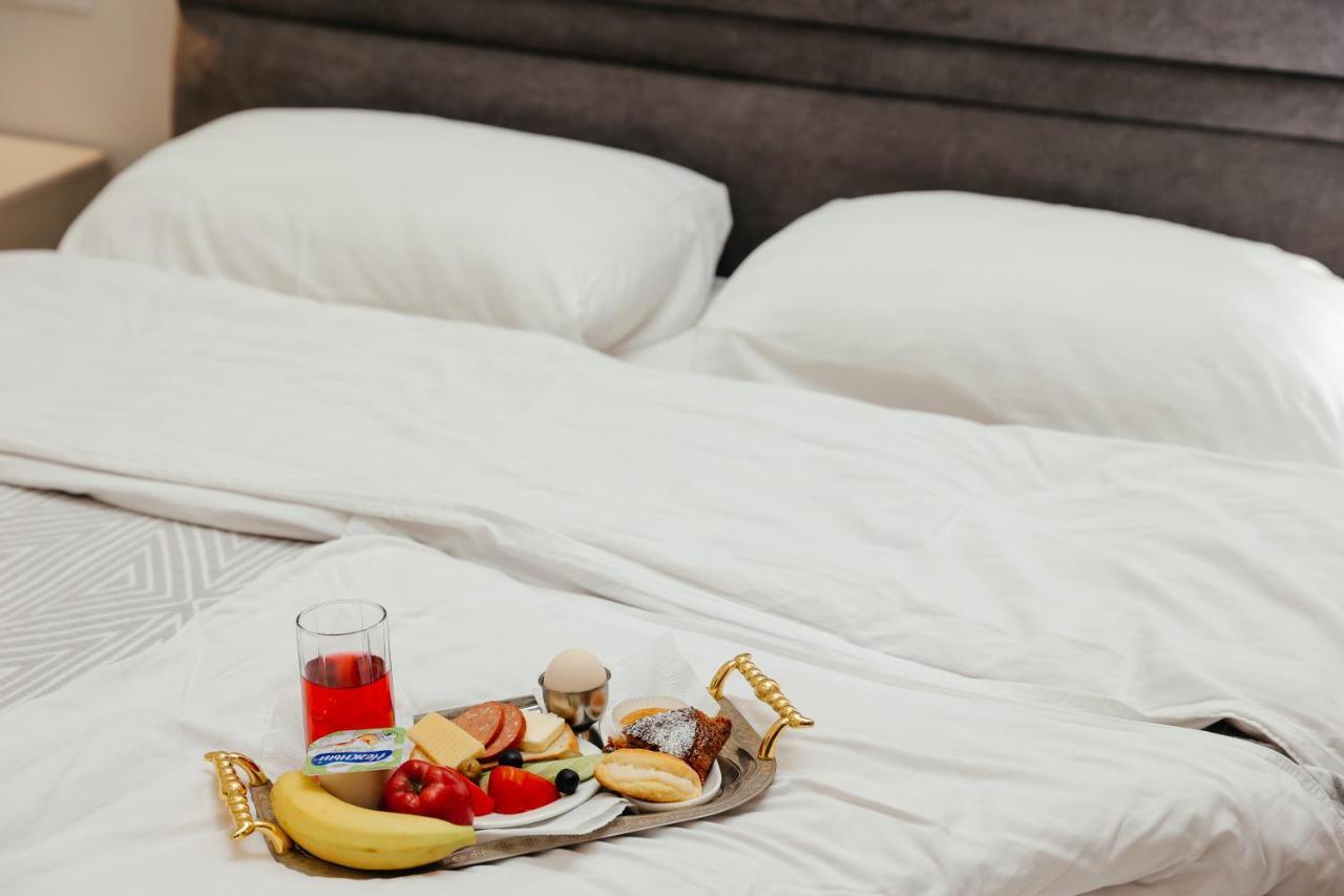 Grand Hotel 비슈케크 외부 사진