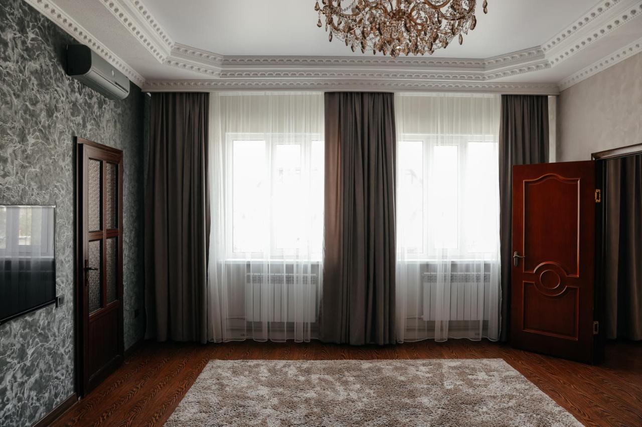 Grand Hotel 비슈케크 외부 사진