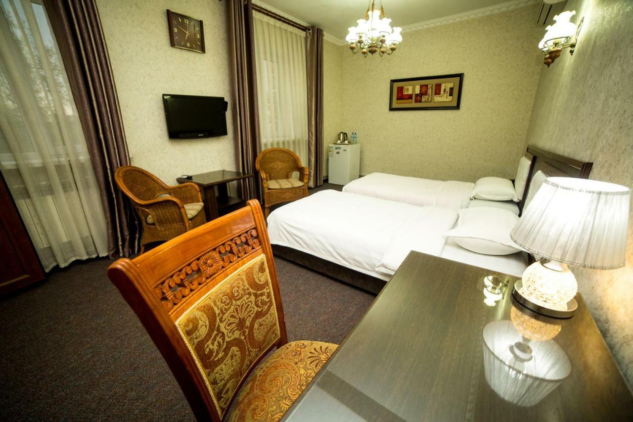 Grand Hotel 비슈케크 외부 사진